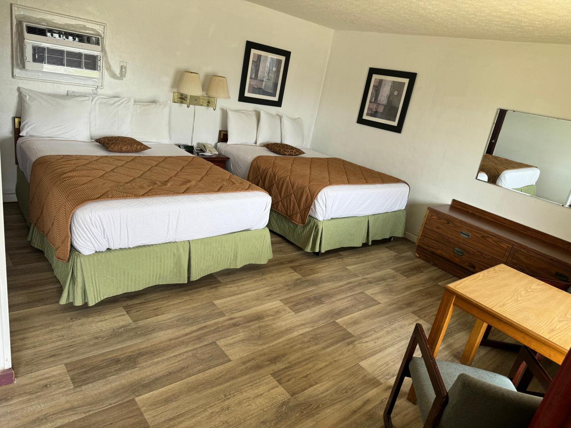Royal Inn Albany Extérieur photo
