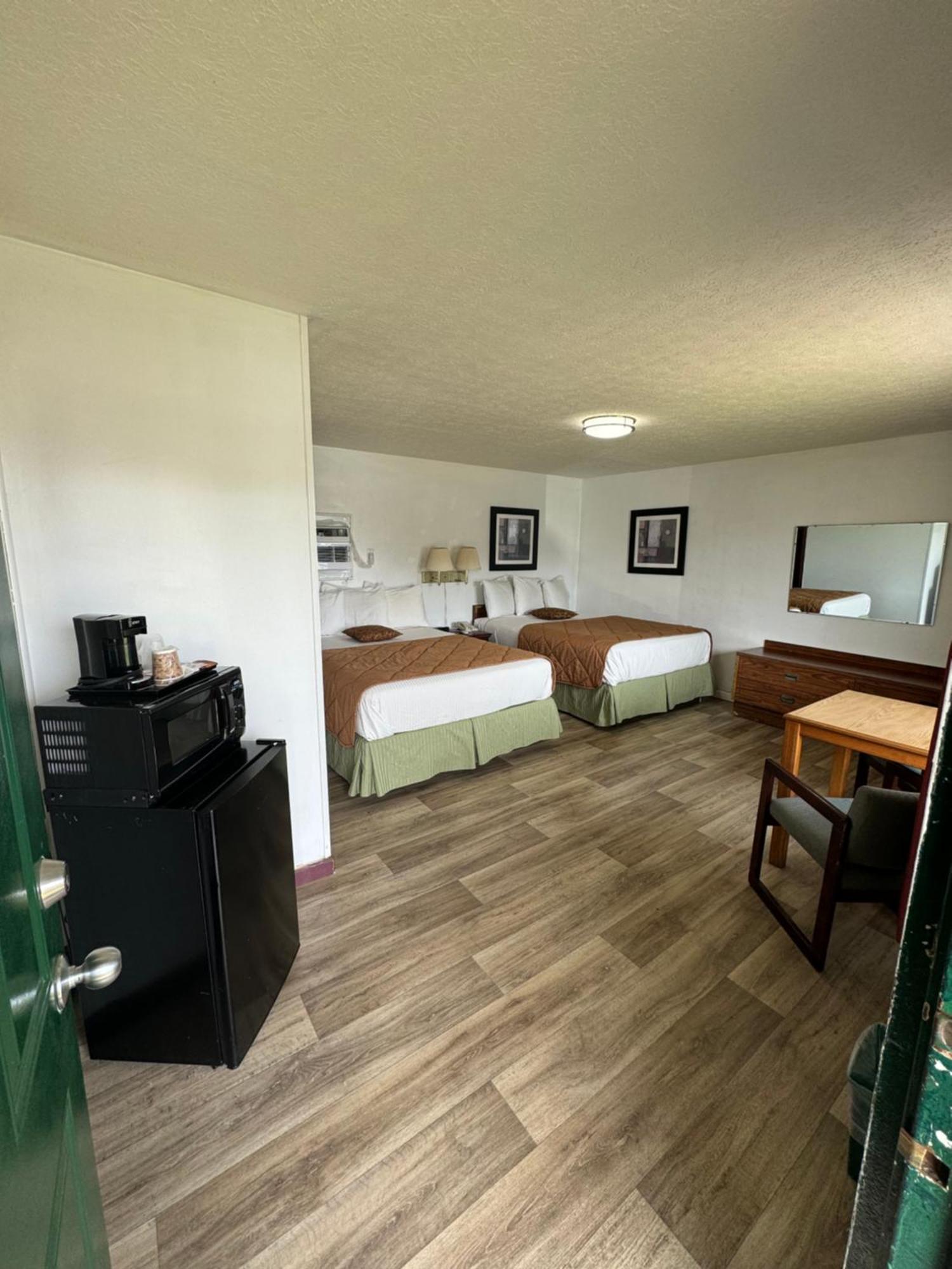 Royal Inn Albany Extérieur photo